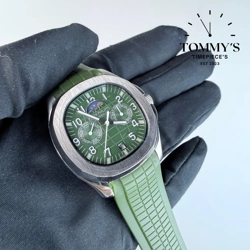 AAA+ Aquanaut Luce Annual Calendar Green Dial 40mm Rubber Strap - Image 2