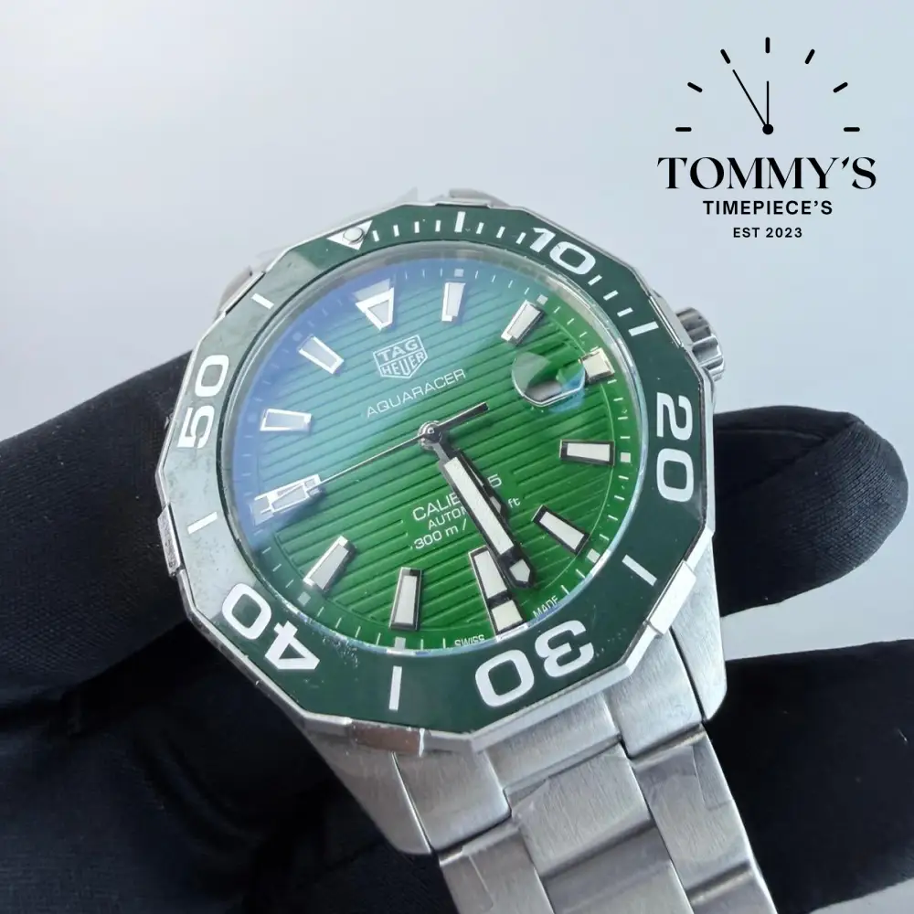 AAA+ Aquaracer Calibre 5 300M, 43mm Green Dial-Stainless Steel Bracelet (Green Bezel) - Image 2