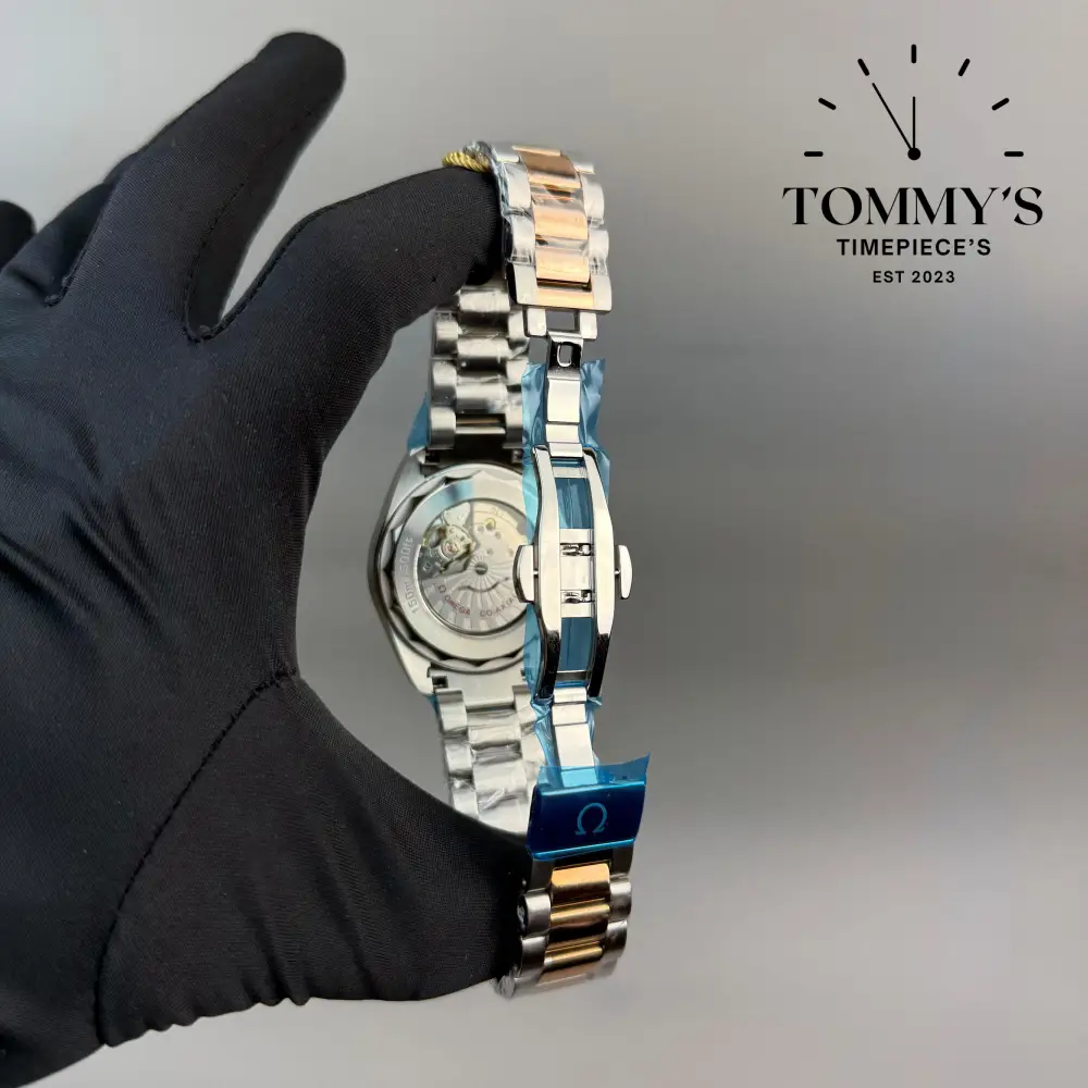 AAA+ Aqua Terra, 41mm Blue Dial-Stainless Steel Bracelet (Gold Bezel two-tone) - Image 4