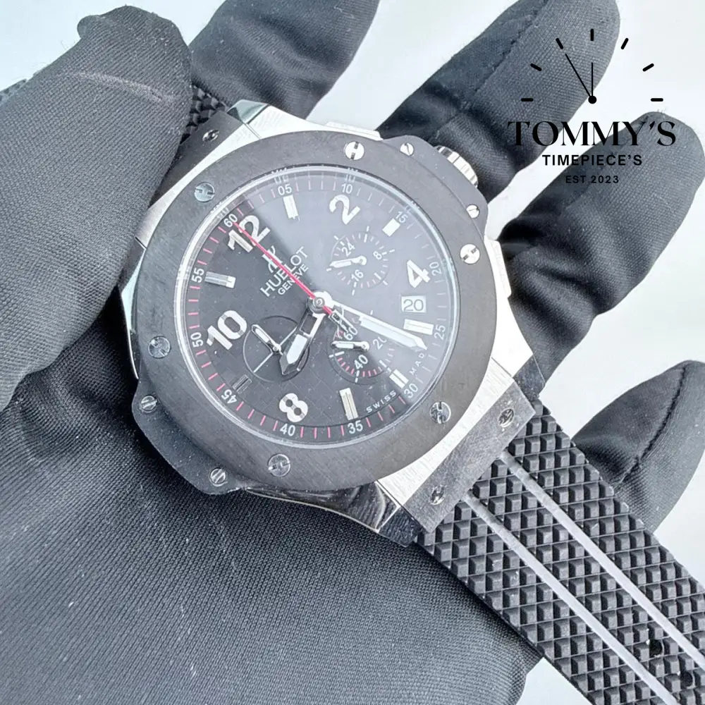 AAA+ Big Bang Original, 44mm Black Dial-Rubber Strap (Black Bezel) - Image 2