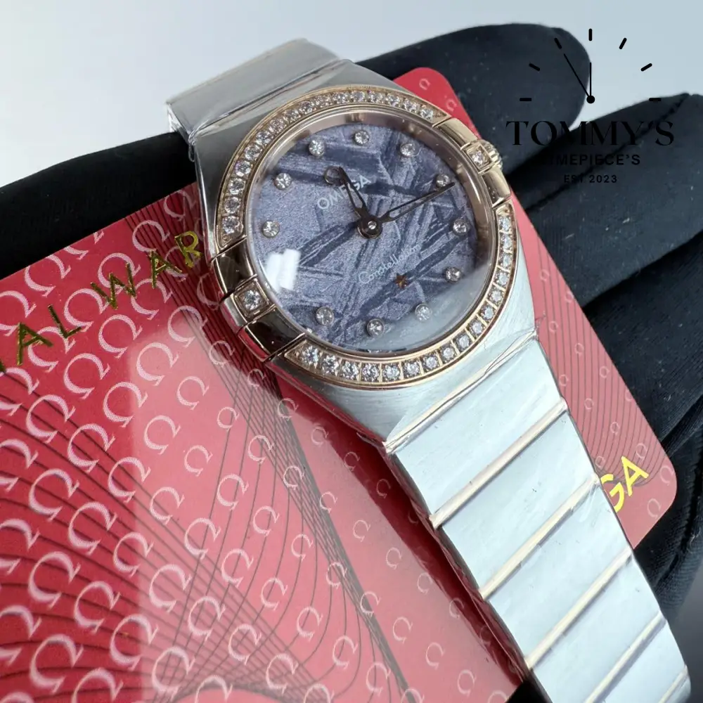 AAA+ Ladies Constellation Manhattan, 28mm Blue Meteorite Dial-Stainless Steel Bracelet (Diamond-Paved Bezel) - Image 2