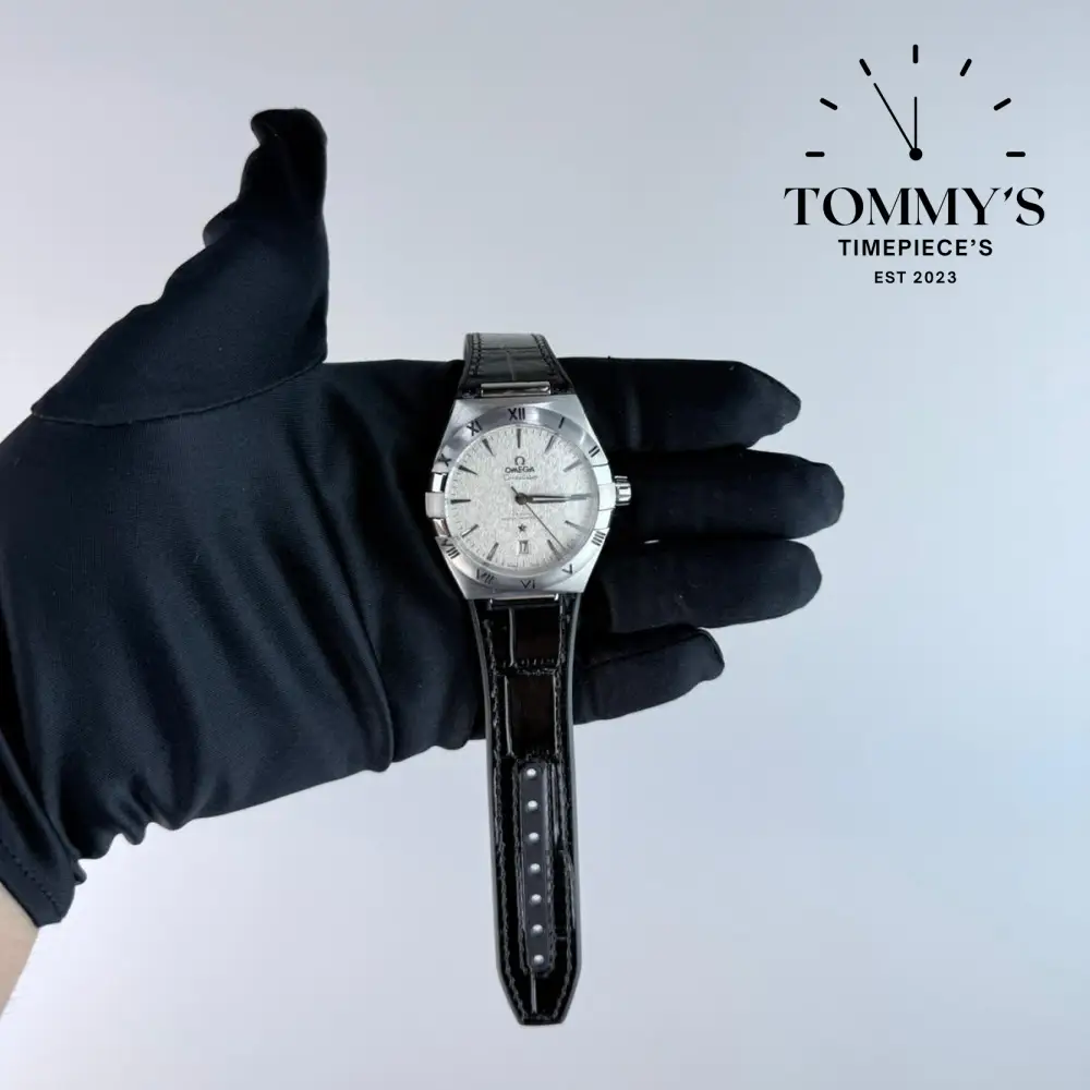 AAA+ Constellation Co-Axial Master Chronometer, 41mm Silk-Embossed Rhodium-Grey Dial-Leather Strap (Silver Bezel)