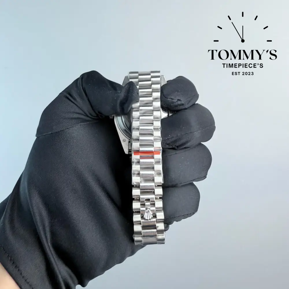 AAA+ Datejust, (126334) 41mm Black Dial-Oyster Bracelet (Fluted Bezel) - Image 4