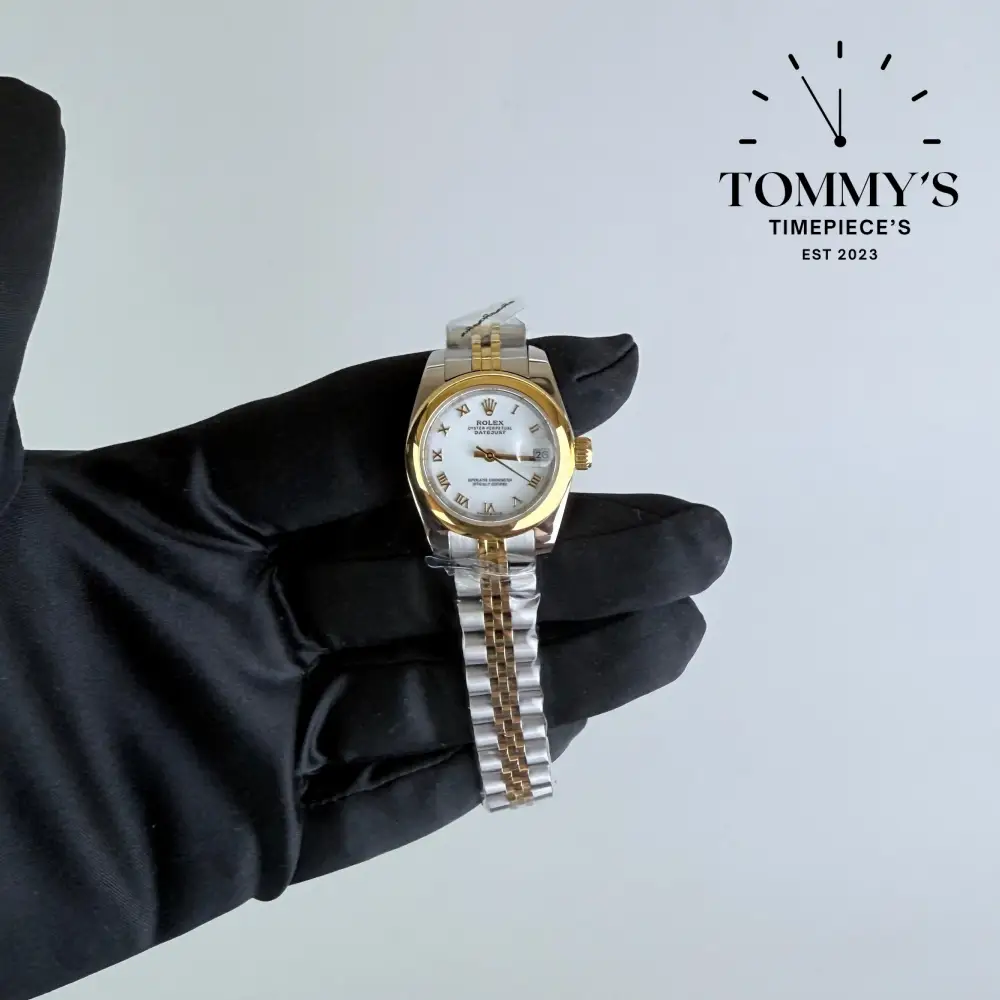 AAA+ Ladies Datejust, (69163) 28mm White Dial-Jubilee Bracelet Bimetal Gold (Smooth Bezel)