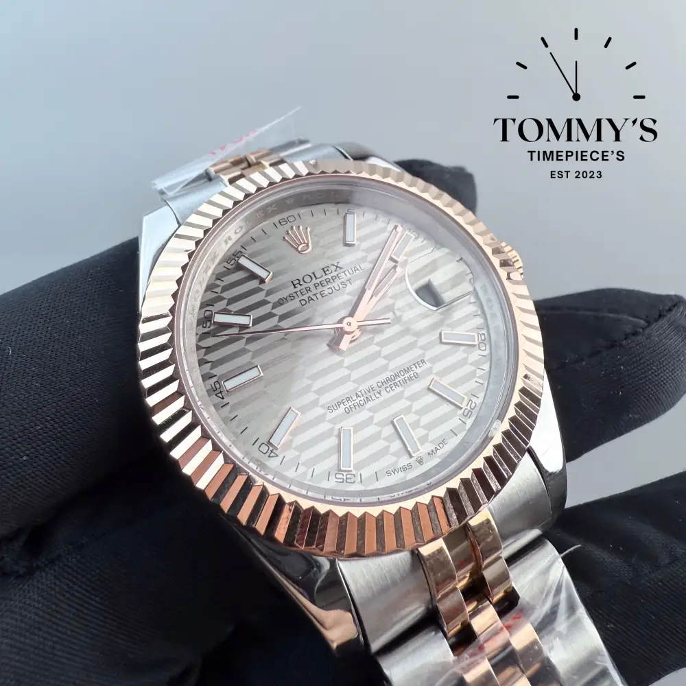 AAA+ Datejust, (M126331) 41mm Silver Motif Dial-Jubilee Bracelet Bimetal Rose Gold (Fluted Bezel) - Image 2