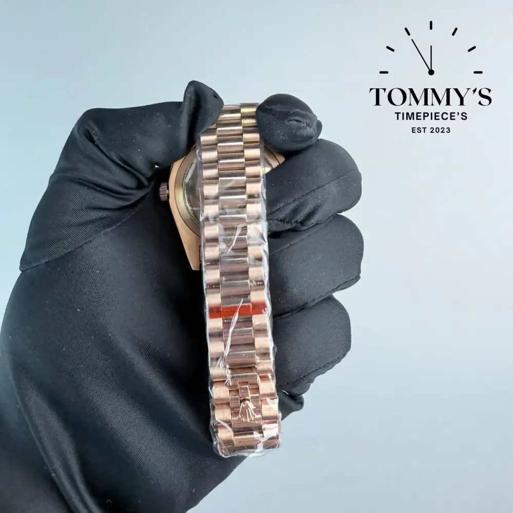 AAA+ Day Date, (228235) 40mm Chocolate Dial-Presidential Bracelet (Fluted Bezel) - Image 4