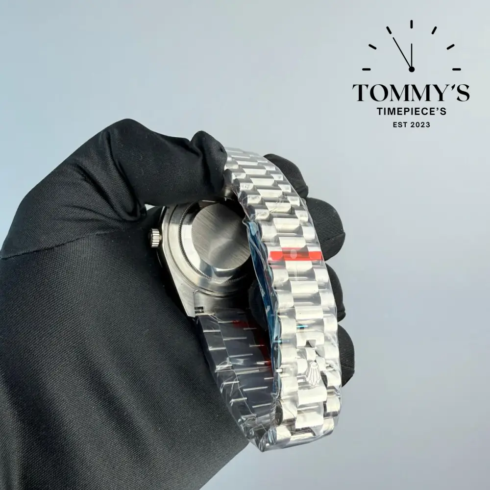AAA+ Day Date, (228236) 40mm Black Dial-Presidential Bracelet (Fluted Bezel) - Image 4
