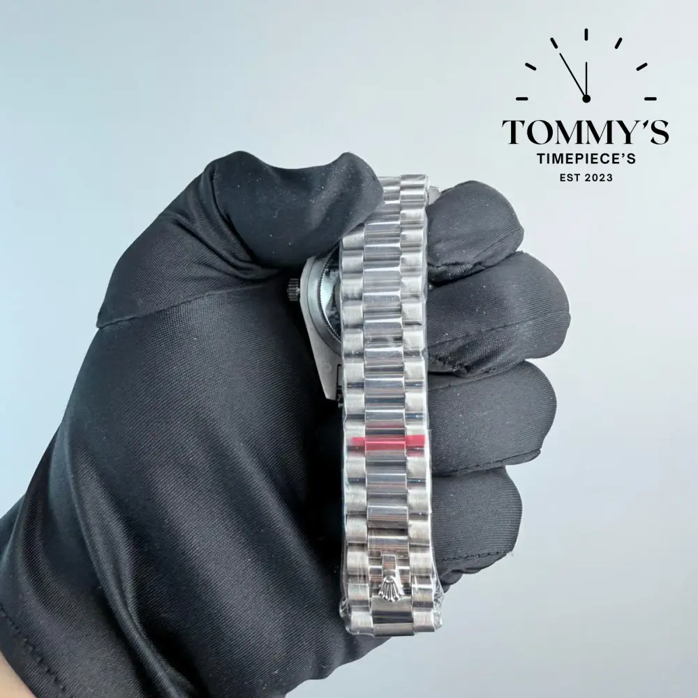 AAA+ Day Date, (228239) 40mm White Dial-Presidential Bracelet (Fluted Bezel) - Image 4