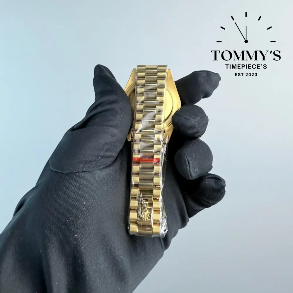 AAA+ Day Date, (m228238-0042 ) 40mm White Dial-Presidential Bracelet (Fluted Bezel) - Image 4