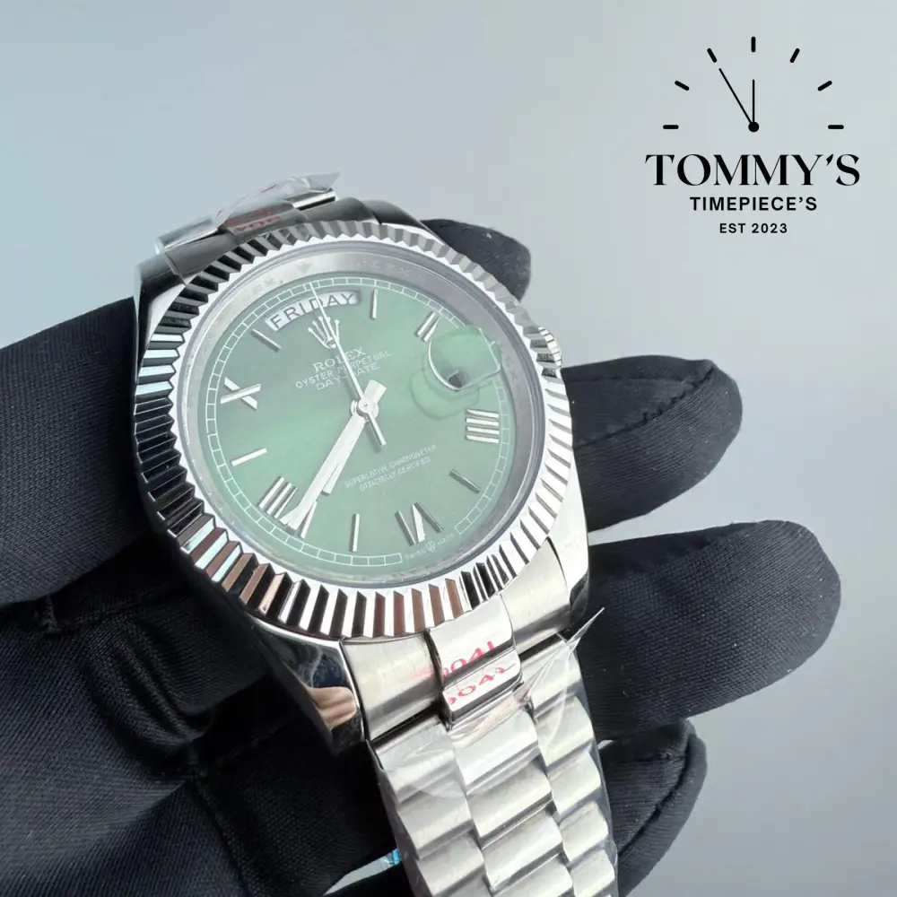 AAA+ Day Date, (M228239-0033) 40mm Green Dial-Presidential Bracelet (Fluted Bezel) - Image 2