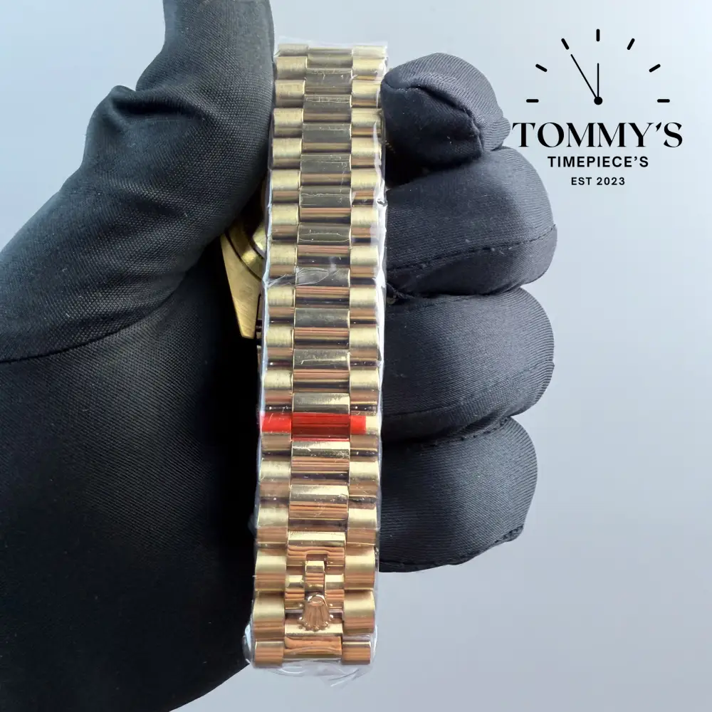 AAA+ Day Date, (18038) 40mm Black Dial-Presidential Bracelet (Fluted Bezel) - Image 4