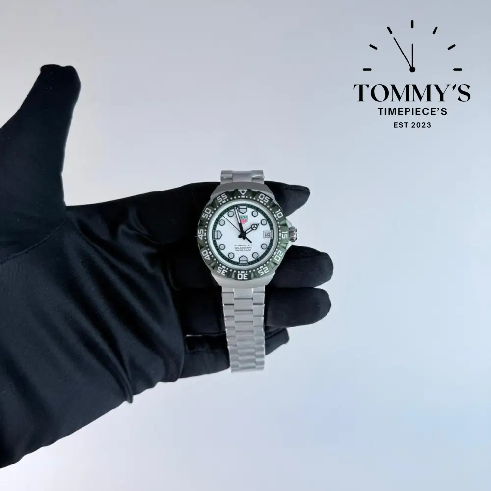 AAA+ Formula 1 Solargraph, 38mm Opalin White Dial-Steel Bracelet (Green Bezel)
