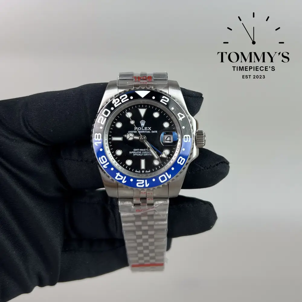 AAA+ GMT Master 2 Batgirl, (126710BLNR) 40mm Black Dial-Jubilee Bracelet (Black Blue Bezel)
