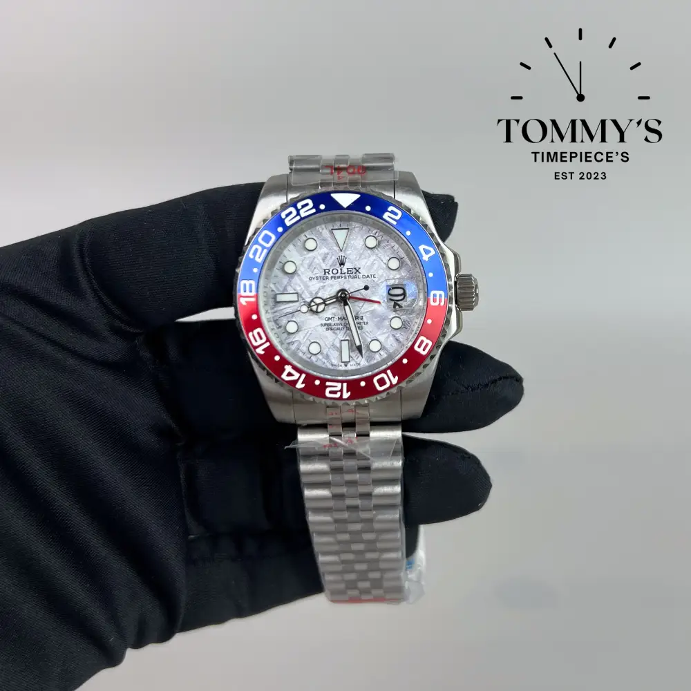 AAA+ GMT Master 2 Meteorite Pepsi, (116710LN) 40mm White Dial-Jubilee Bracelet (Blue Red Bezel)