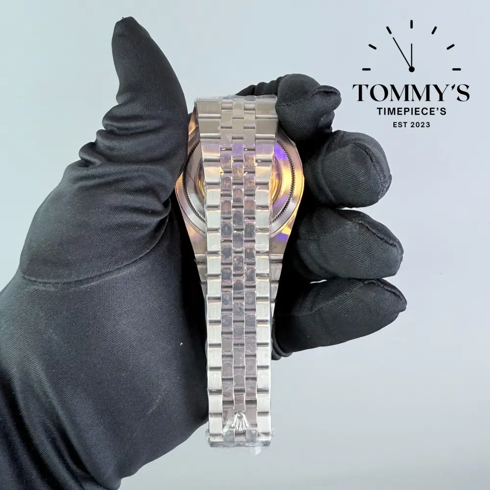 AAA+ Land Dweller, (M127336-0001)40mm Platinum Dial-Flat Jubilee Bracelet (White Rolesor Fluted Bezel) - Image 5