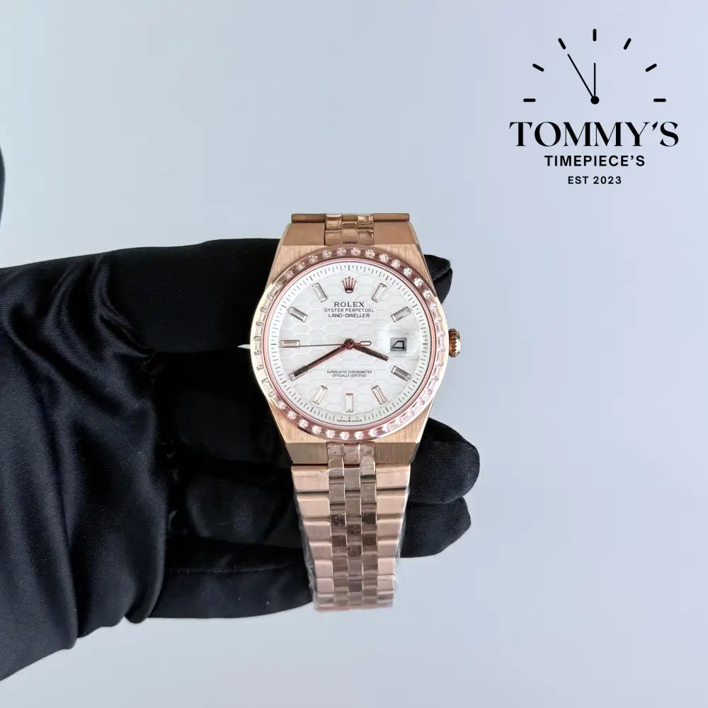 AAA+ Land Dweller, (127285TBR) 40mm White Dial-Flat Jubilee Bracelet (Diamond Bezel)