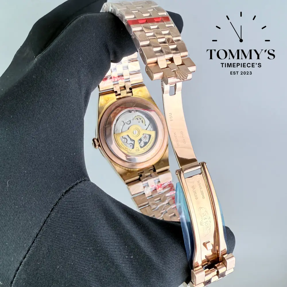 AAA+ Land Dweller, (127335) 40mm White Dial-Flat Jubilee Bracelet (Fluted Bezel) - Image 5