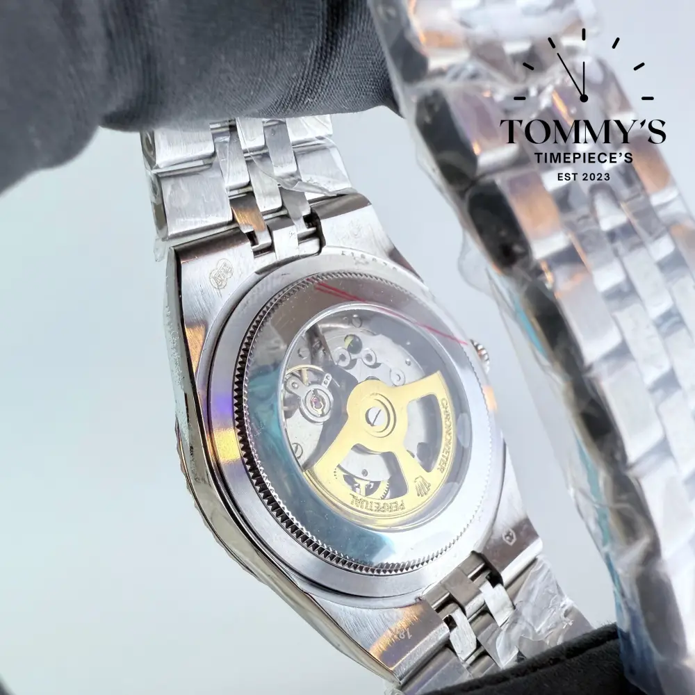 AAA+ Land Dweller, (127334) 40mm White Dial-Flat Jubilee Bracelet (Fluted Bezel) - Image 5