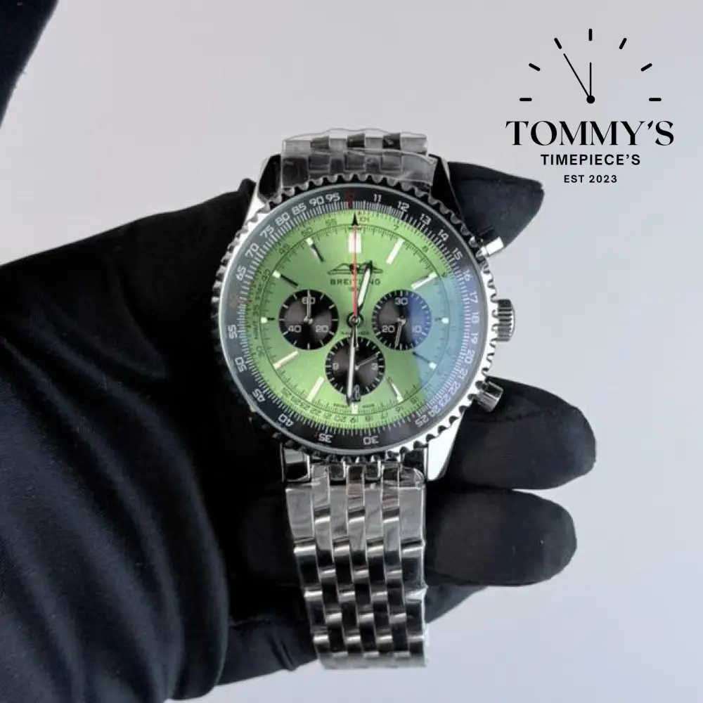 AAA+ Navitimer B01 Chronograph 43mm, Green Dial - Stainless Steel