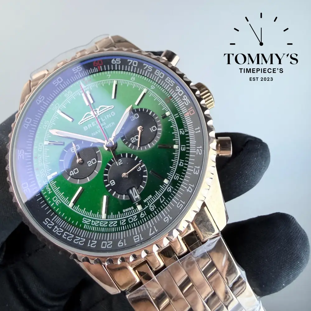 AAA+ Navitimer B01 Chronograph 46mm, Green Dial - Rose Gold - Image 2