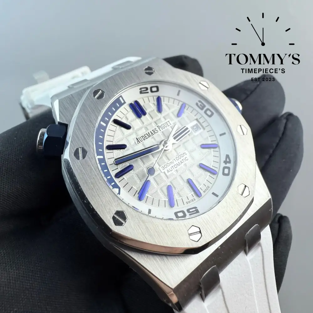 Clone Royal Oak Offshore Diver, 42mm Admiral White Dial-White Rubber Strap (White Bezel) - Image 2