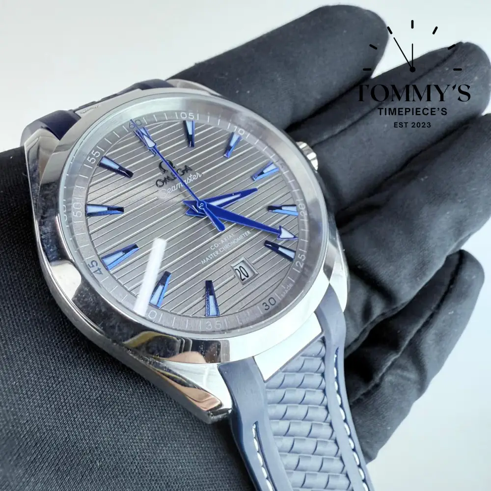AAA+ Seamaster Aqua Terra 150M Co-Axial Master Chronometer, 41mm Grey "Teak" Dial-Blue Rubber Strap (Silver Bezel) - Image 2