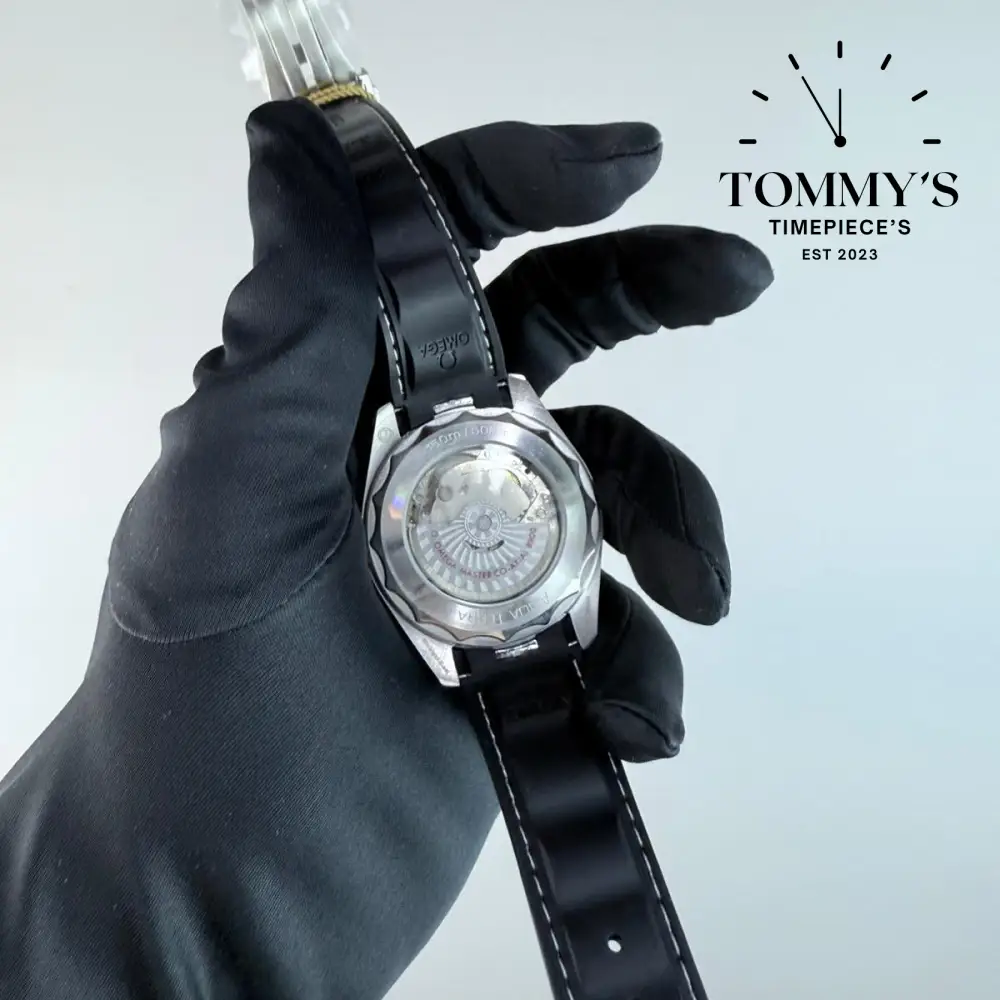 AAA+ Seamaster Aqua Terra 150M Co-Axial Master Chronometer GMT Worldtimer, 43mm Grey Dial-Rubber Strap (Silver Bezel) - Image 4
