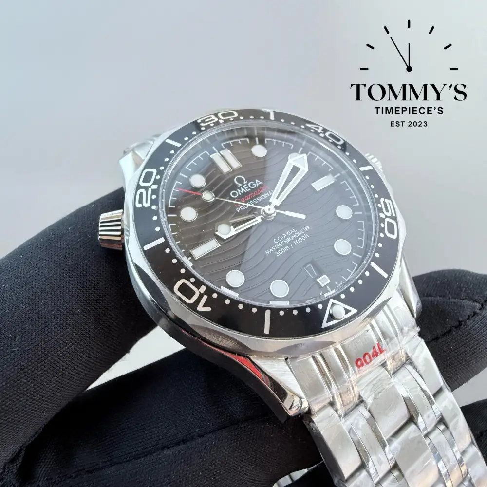 AAA+ Seamaster Diver 300M, 42mm Black Dial-Solid Stainless Steel Bracelet (Ceramic Bezel) - Image 2