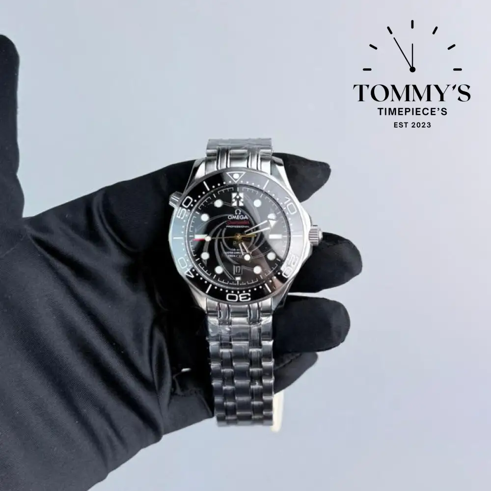 AAA+ Seamaster Diver 300M James Bond Limited Edition, 42mm Black Dial-Steel Bracelet (Black Bezel)
