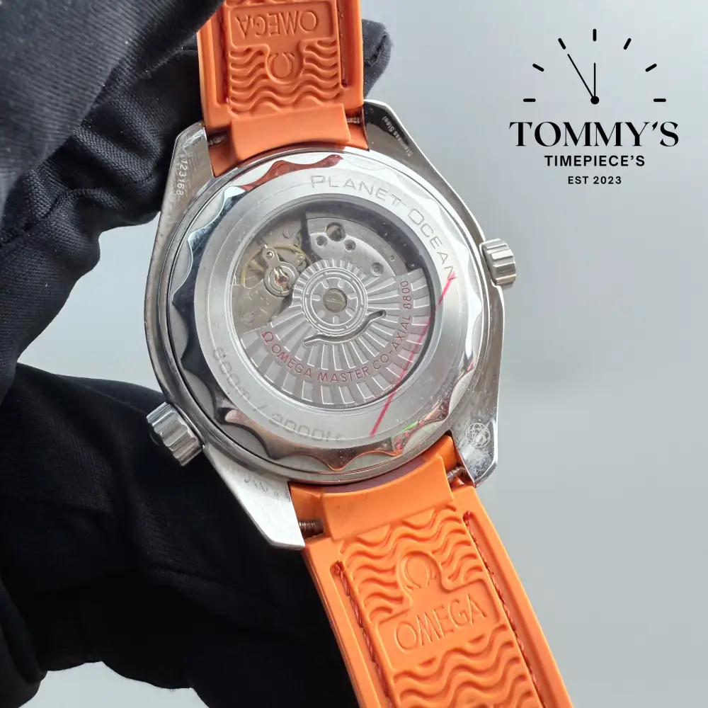 AAA+ Seamaster Planet Ocean, 43.5mm Black Dial-Black Orange Rubber Strap (Black Orange Bezel) - Image 4