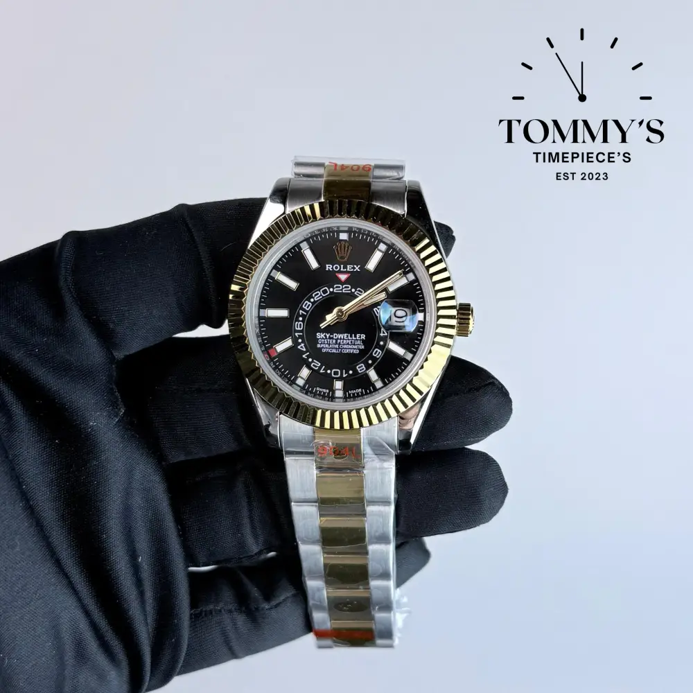 AAA+ Skydweller (326933) 42mm Black Dial-Oyster Bracelet (Fluted Bezel)