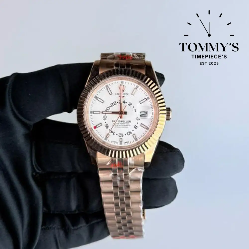 AAA+ Skydweller (326935) 42mm White Dial- Jubilee Bracelet (Fluted Bezel)