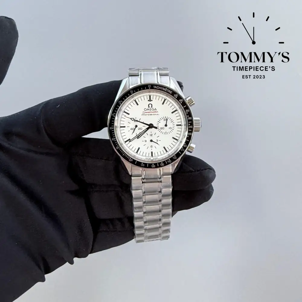 AAA+ Speedmaster, 42mm White Dial-Solid Stainless Steel Bracelet (Black Anodized Aluminum Bezel)