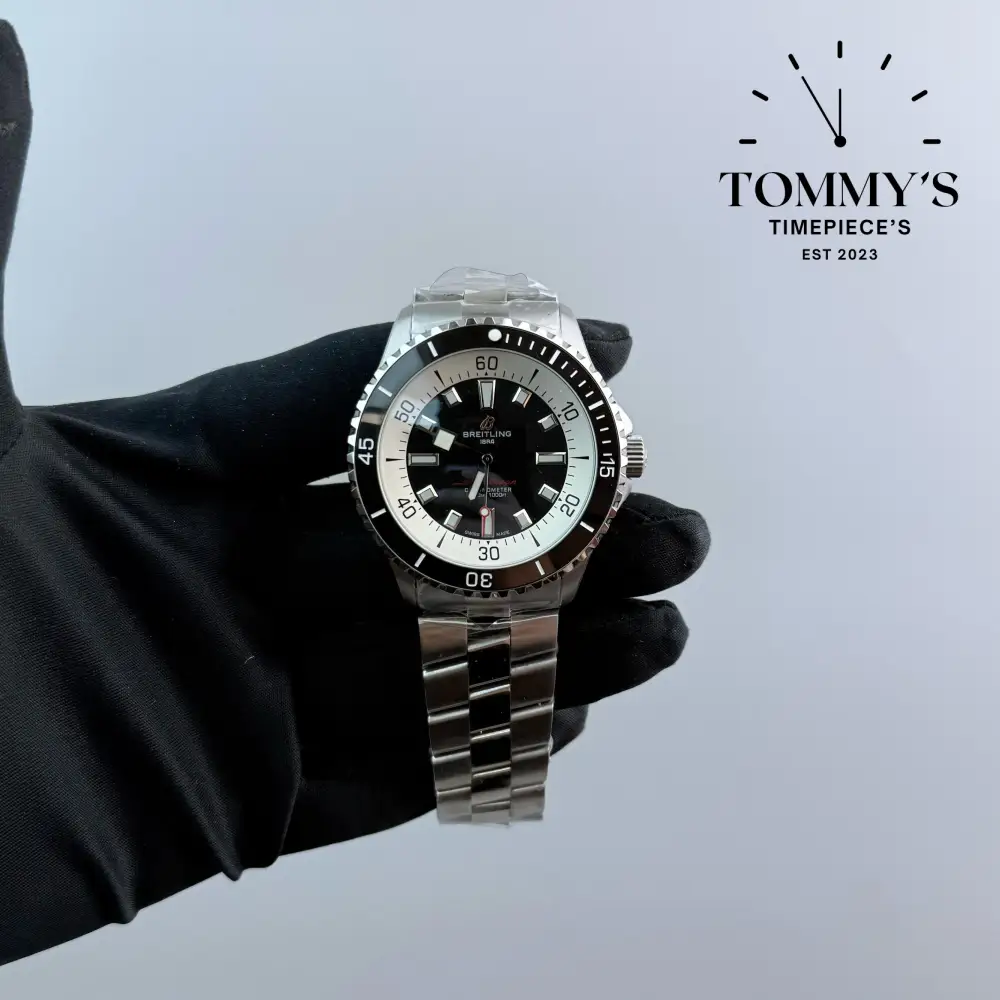 AAA+ Super Ocean, 42mm Black Dial-Steel Bracelet (Black Bezel)
