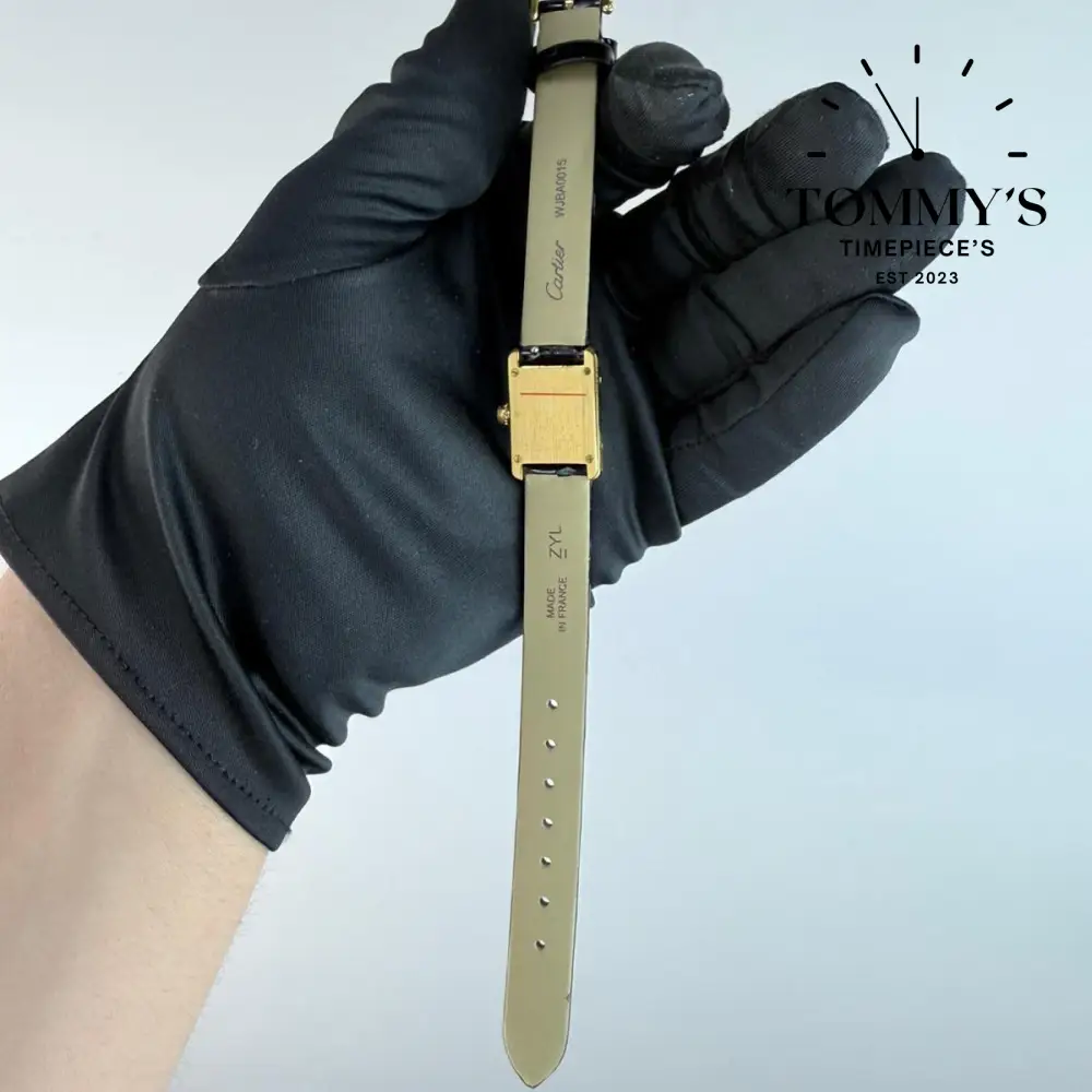 AAA+ Ladies Tank Louis, 29.5mm White Dial-Leather Strap (Yellow Gold Bezel) - Image 3