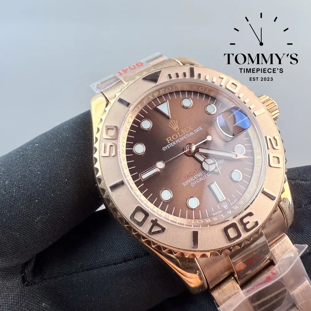 AAA+ Yacht-Master, (126621 ) 40mm Chocolate Dial-Oyster Bracelet(Rose Gold) - Image 2
