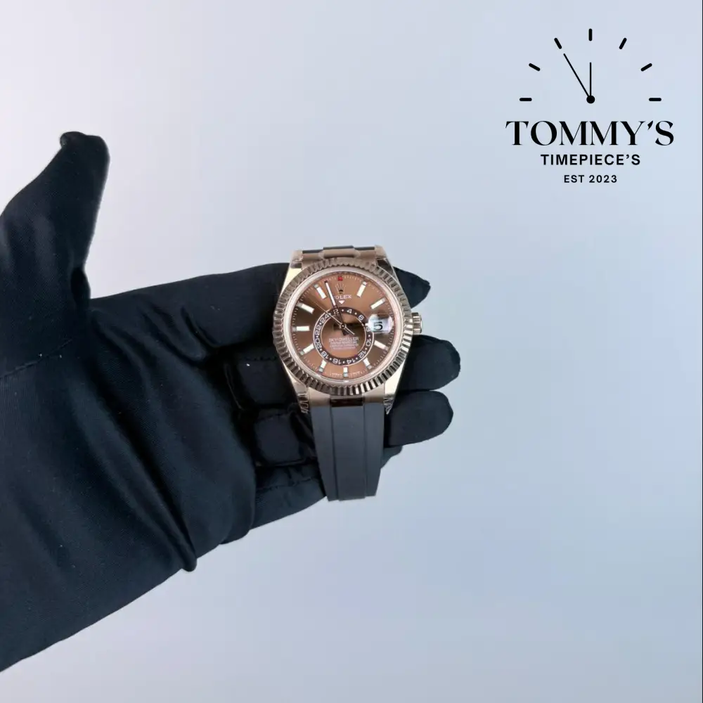 NOOB Superclone Sky-Dweller (326235), 42mm Chocolate Dial-Oysterflex Bracelet (Fluted Bezel)