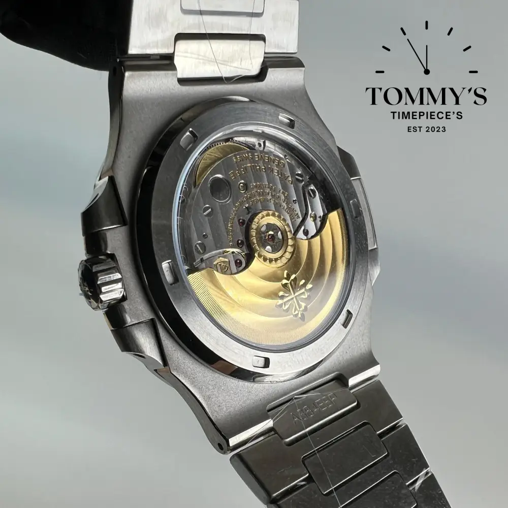 GR Superclone Nautilus, (5711/1A-010) 40mm Blue Dial-Steel Bracelet - Image 3