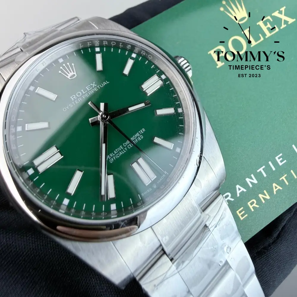 Superclone Oyster Perpetual (124300), 41mm Green Dial-Oyster Bracelet (Smooth Silver Bezel) - Image 2