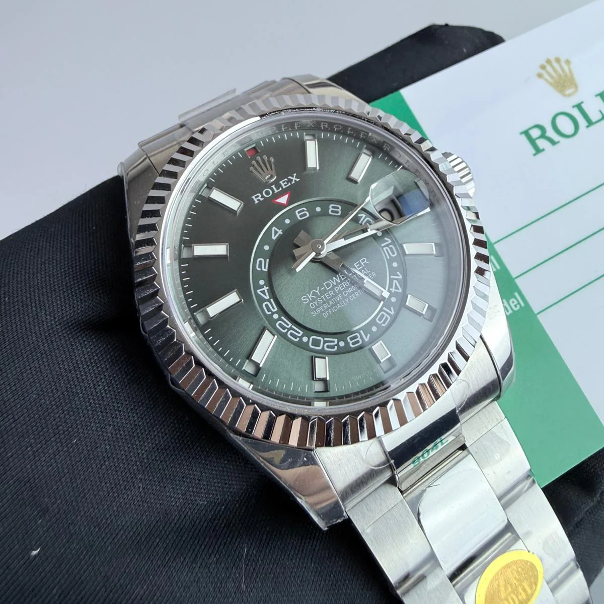 ZF Superclone Sky-Dweller (336934), 42mm Mint Green Dial-Oyster Bracelet (Fluted Bezel) - Image 2