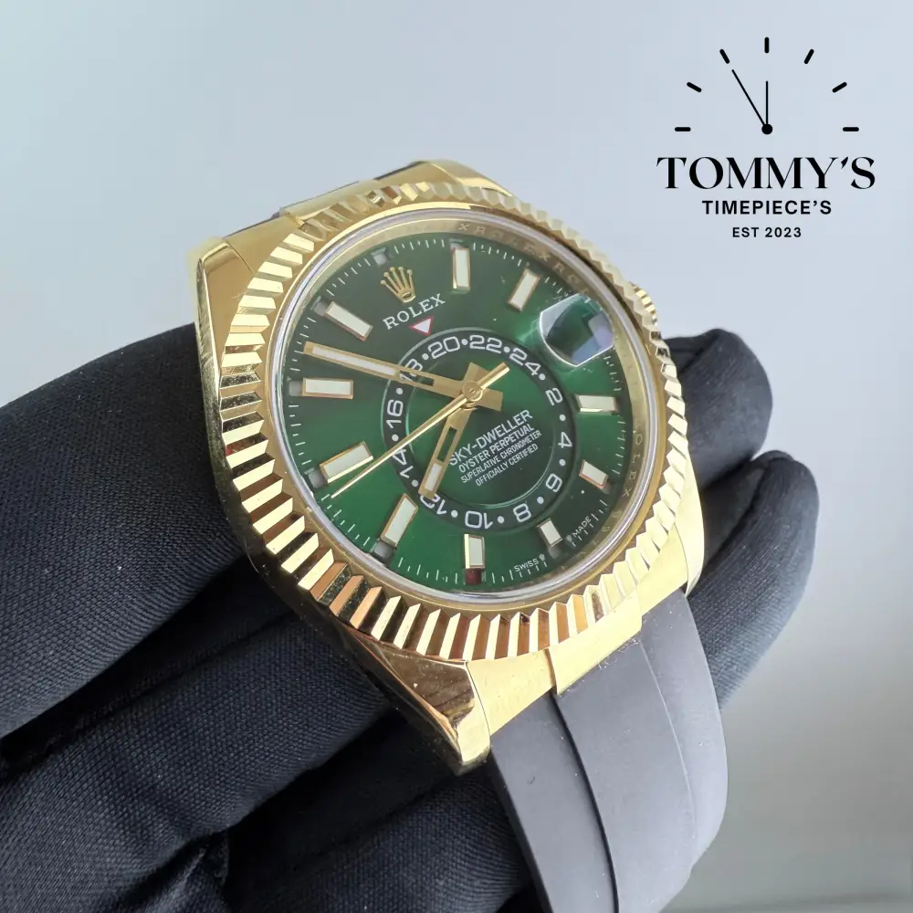 ZF Superclone Sky-Dweller, (336934) 42mm Mint Green Dial-Rubber Strap (904L Stainless Steel) - Image 2